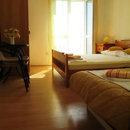 Barbara Guest house